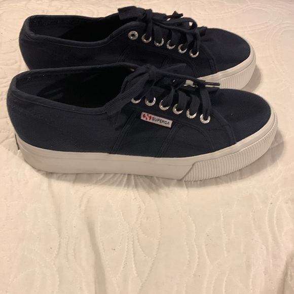 Superga Cori Classic Women’s Platform Navy Sneakers SZ 39/8 - Picture 4 of 9